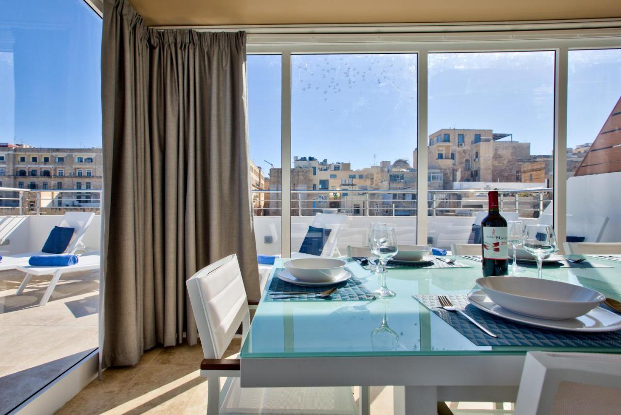 Valletta Luxury 4-Bedroom Duplex With Stunning Sea Views Private Terrace And Jacuzzi Exterior foto