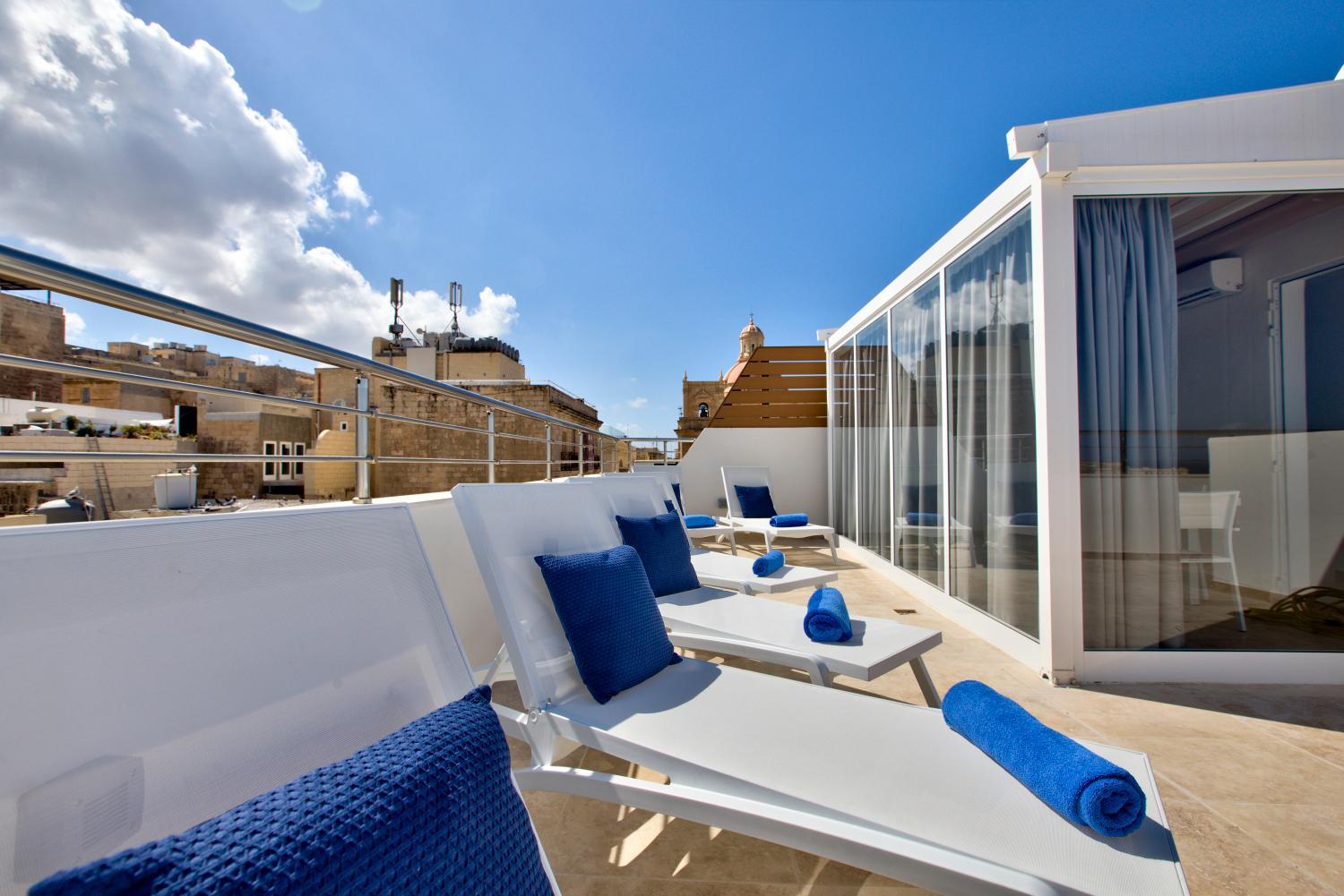 Valletta Luxury 4-Bedroom Duplex With Stunning Sea Views Private Terrace And Jacuzzi Exterior foto